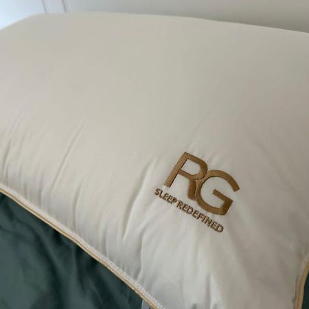 By The Sea Beachfront Designer Suites Penang - Managed By Art Of Tree Batu Feringgi Exteriör bild