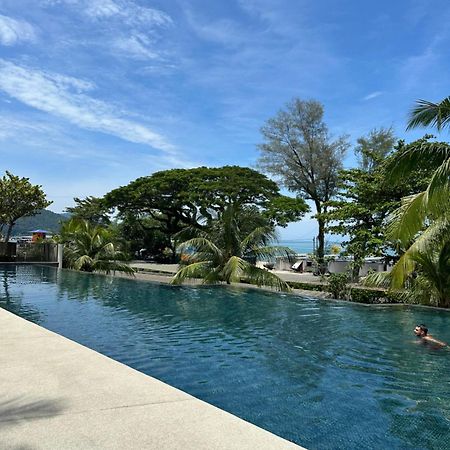 By The Sea Beachfront Designer Suites Penang - Managed By Art Of Tree Batu Feringgi Exteriör bild