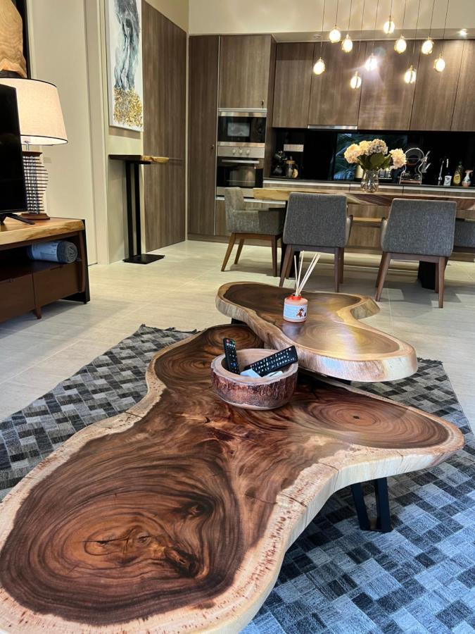 By The Sea Beachfront Designer Suites Penang - Managed By Art Of Tree Batu Feringgi Exteriör bild