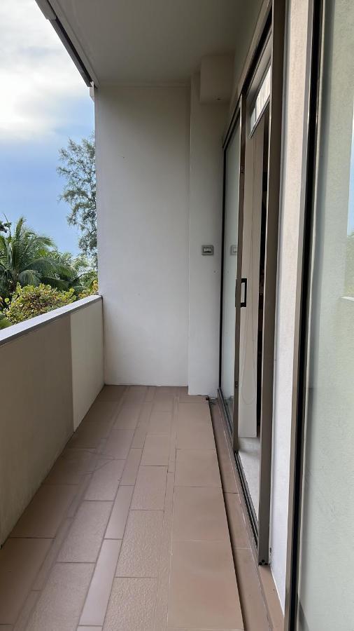 By The Sea Beachfront Designer Suites Penang - Managed By Art Of Tree Batu Feringgi Exteriör bild