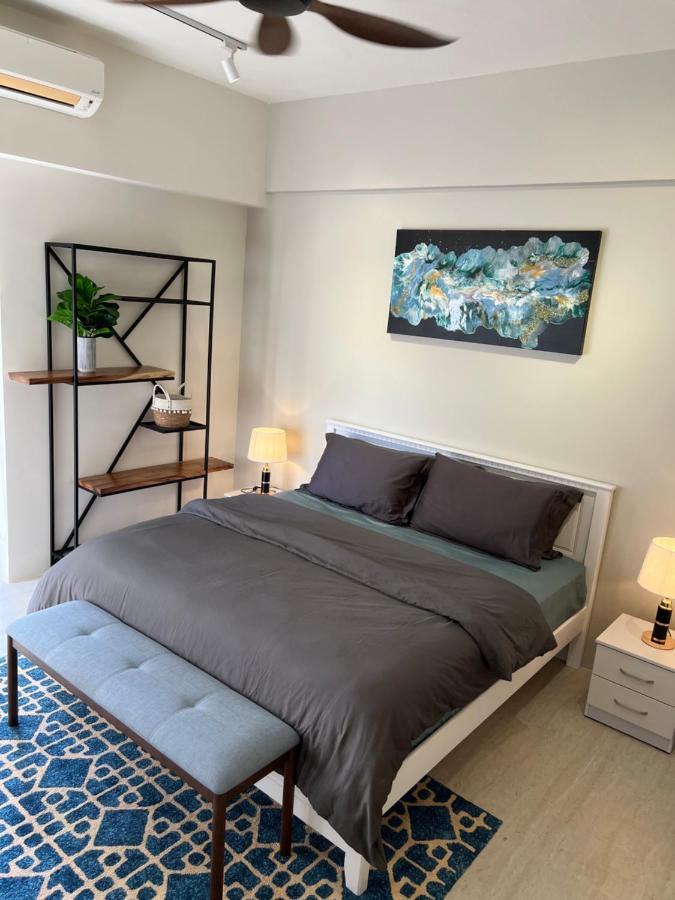 By The Sea Beachfront Designer Suites Penang - Managed By Art Of Tree Batu Feringgi Exteriör bild