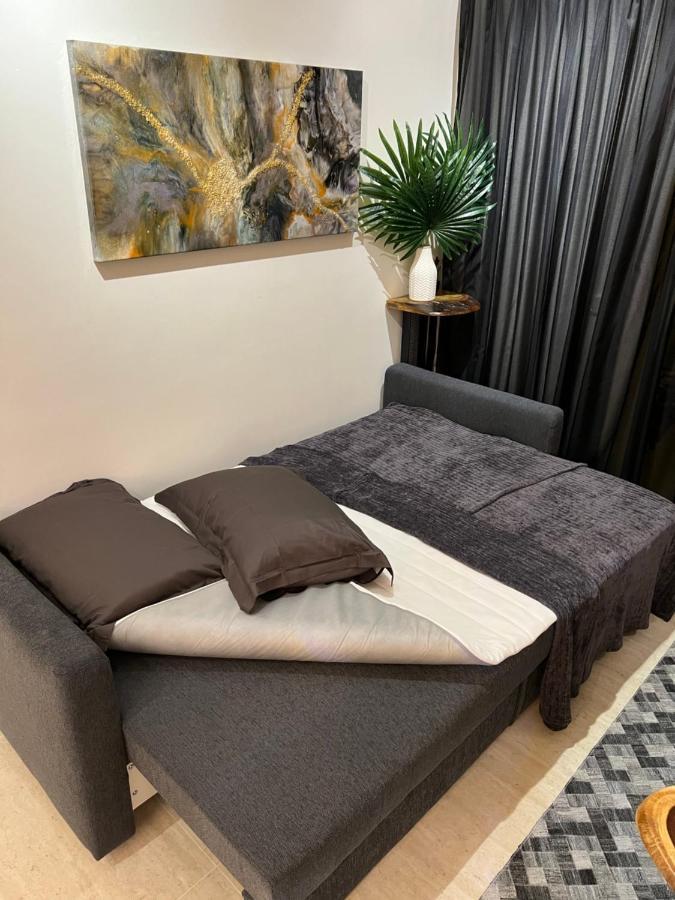 By The Sea Beachfront Designer Suites Penang - Managed By Art Of Tree Batu Feringgi Exteriör bild